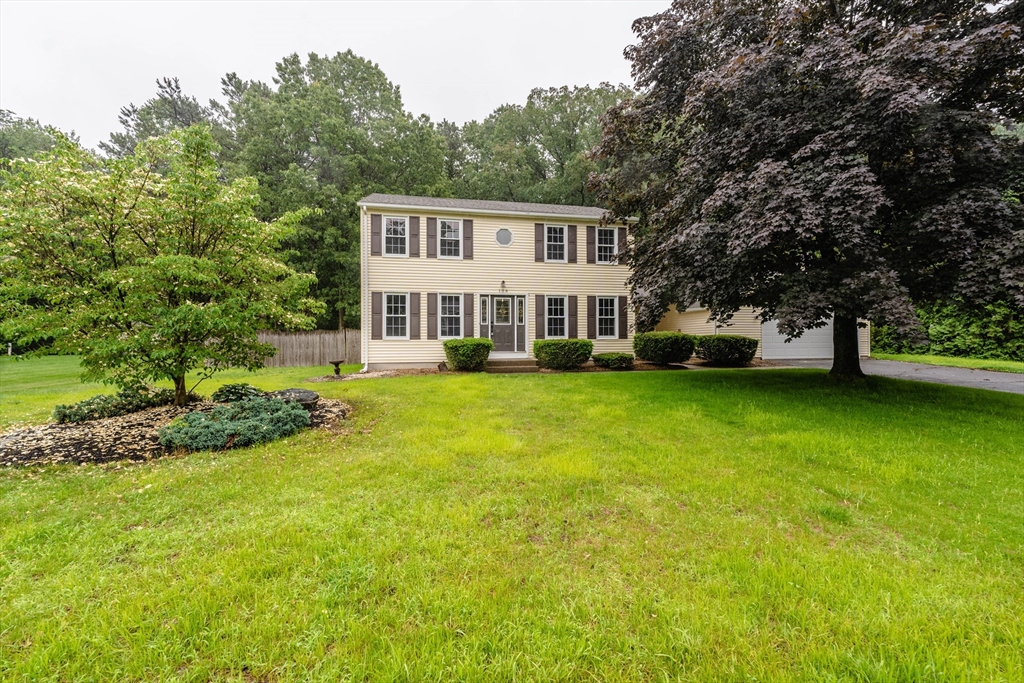 106 Erin Ln