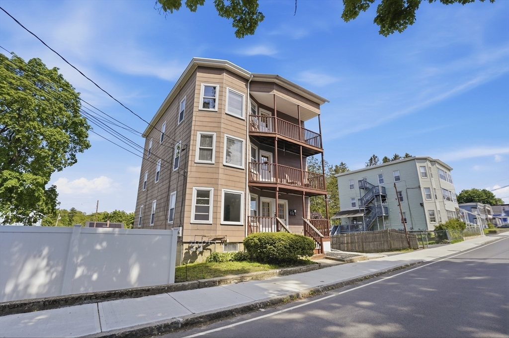233 Clarendon Street