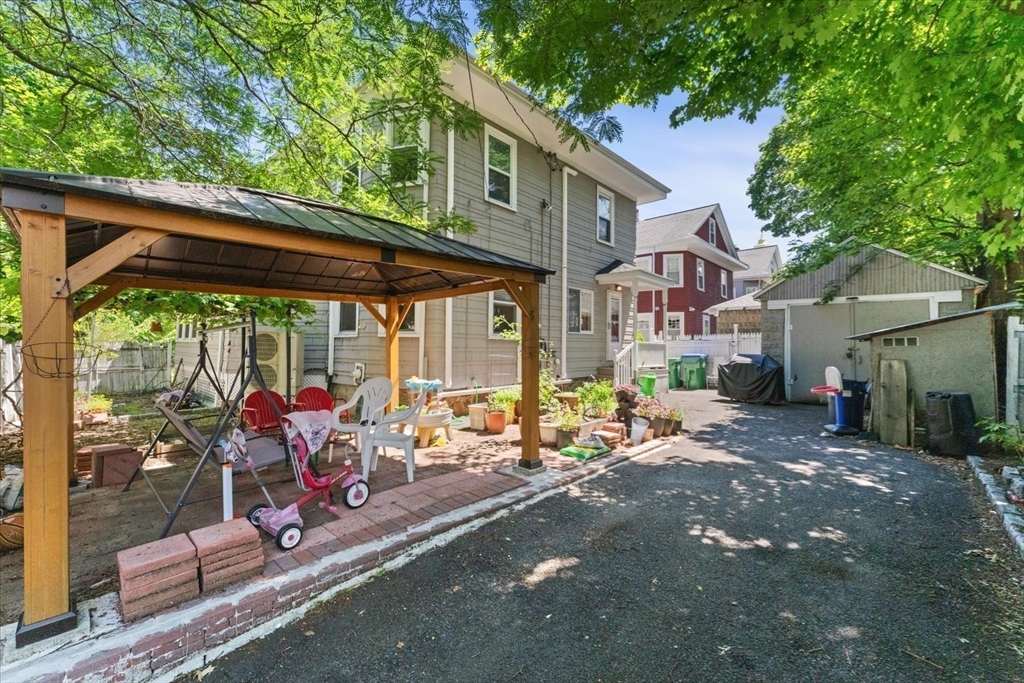 3 Oakland Park