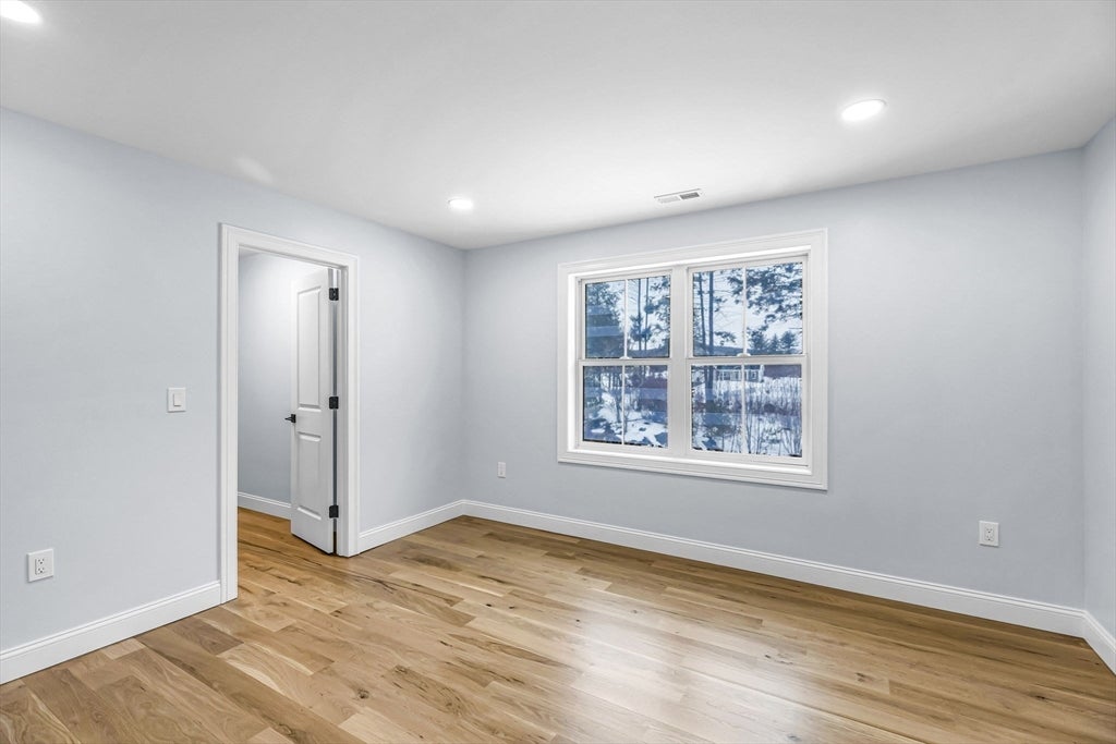 44 Balsam Hill, Ludlow, MA Photo #33