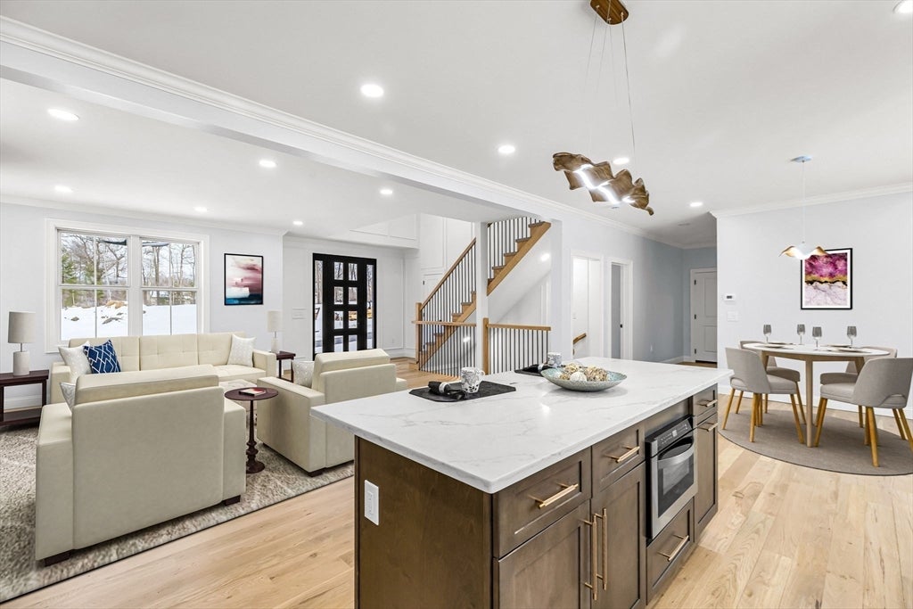 44 Balsam Hill, Ludlow, MA Photo #12