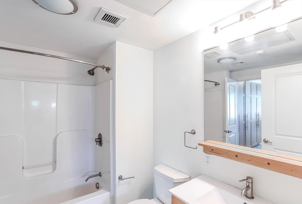 87 New St #413, Cambridge, MA, 87 New St #413, Cambridge, MA Photo #8