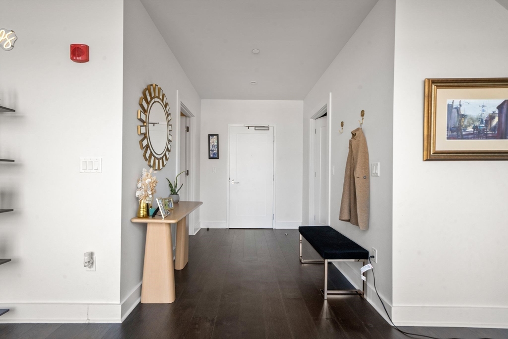 14 W Broadway 903