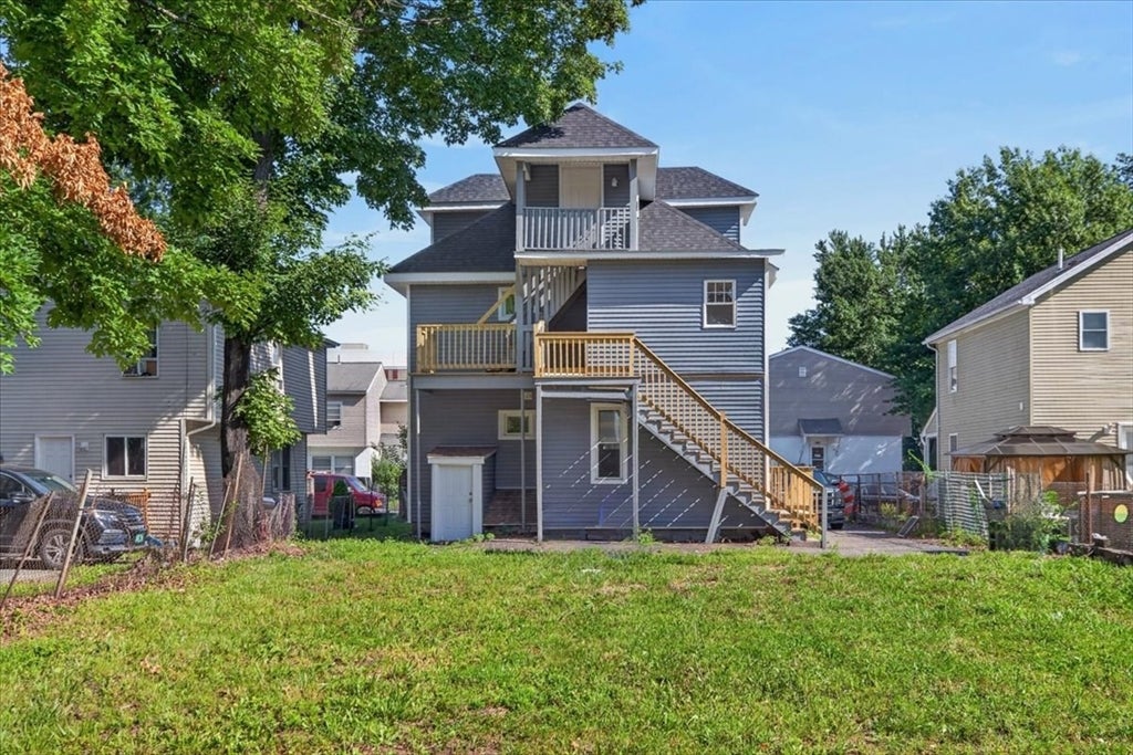 229 Quincy St