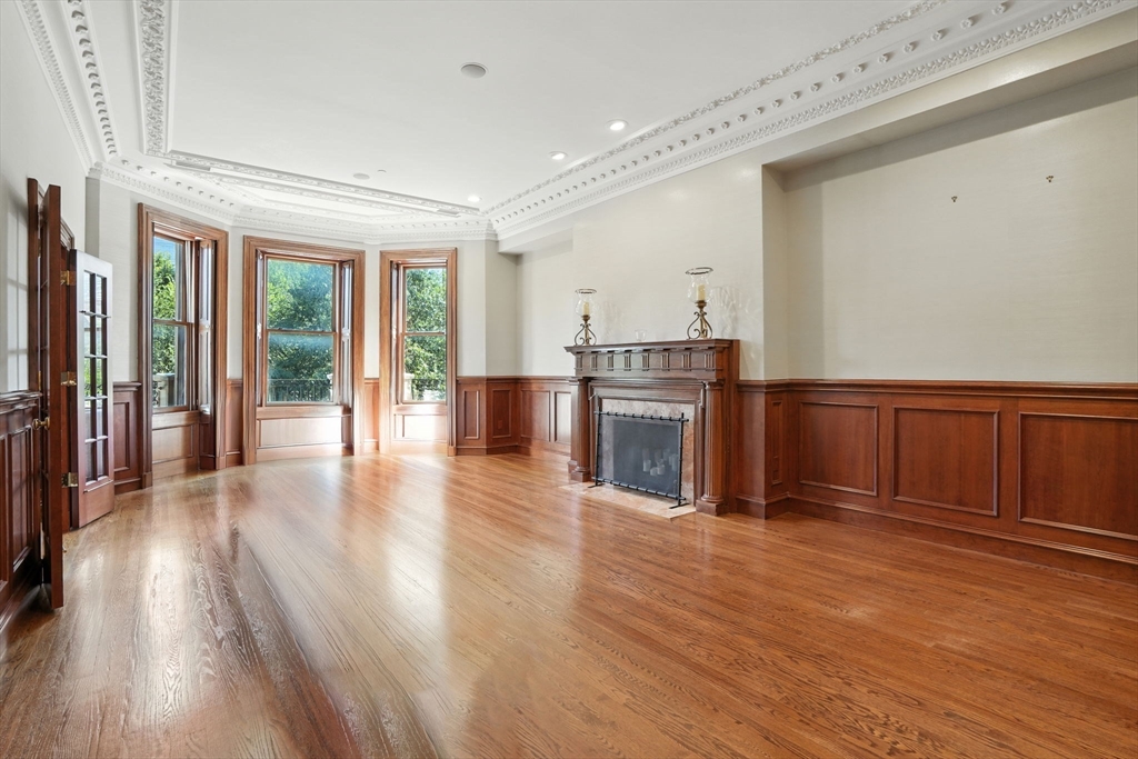 63 Commonwealth Ave 3