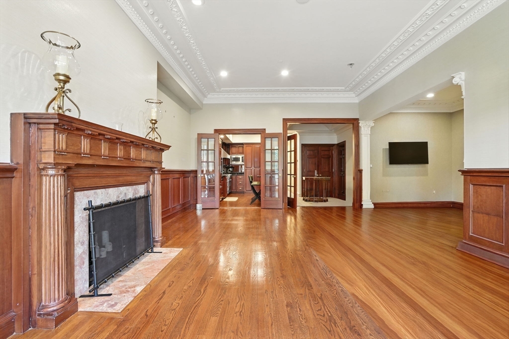 63 Commonwealth Ave 3