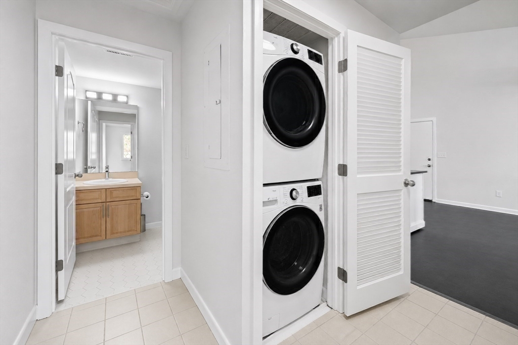 30 Chapman St #304, Weymouth, MA Photo #8