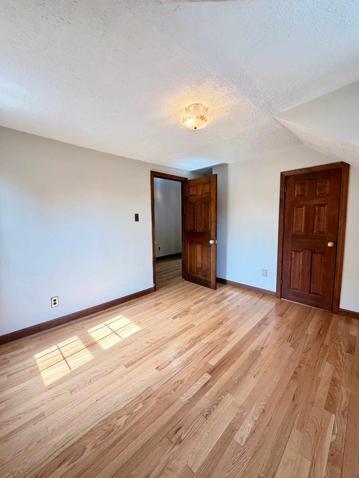 63 Johnson St, Boston, MA Photo #34