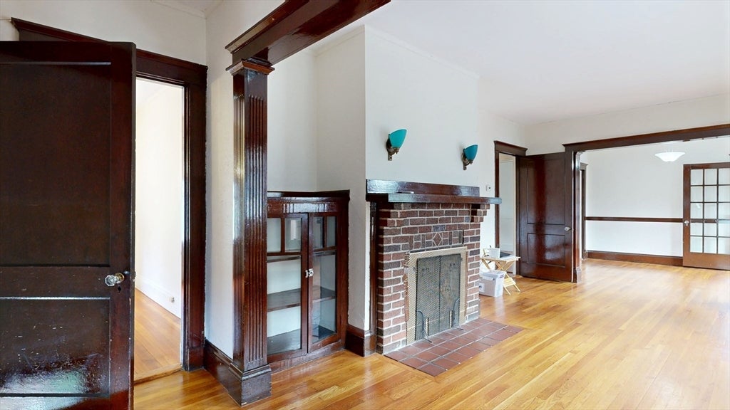 9 Goodman Rd