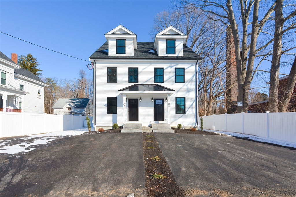 39 Chandler Ave A