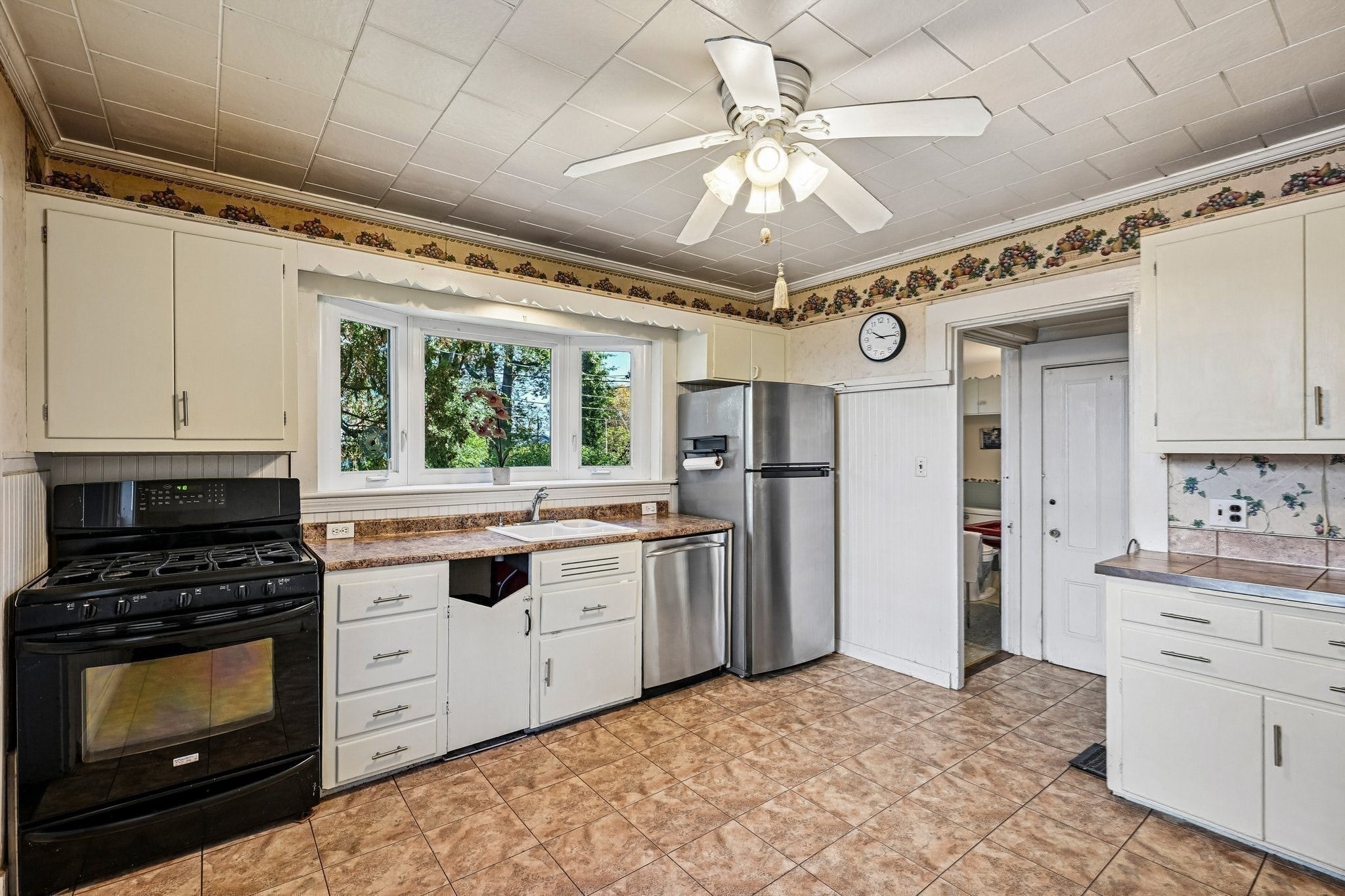 44 Ocean St, Nahant, MA Photo #11