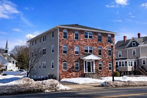 Photo of 405 Boston Rd #6, Billerica, MA 01821 (MLS # 73479133)