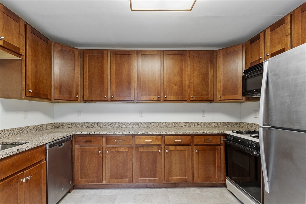 93 Upham Street 2