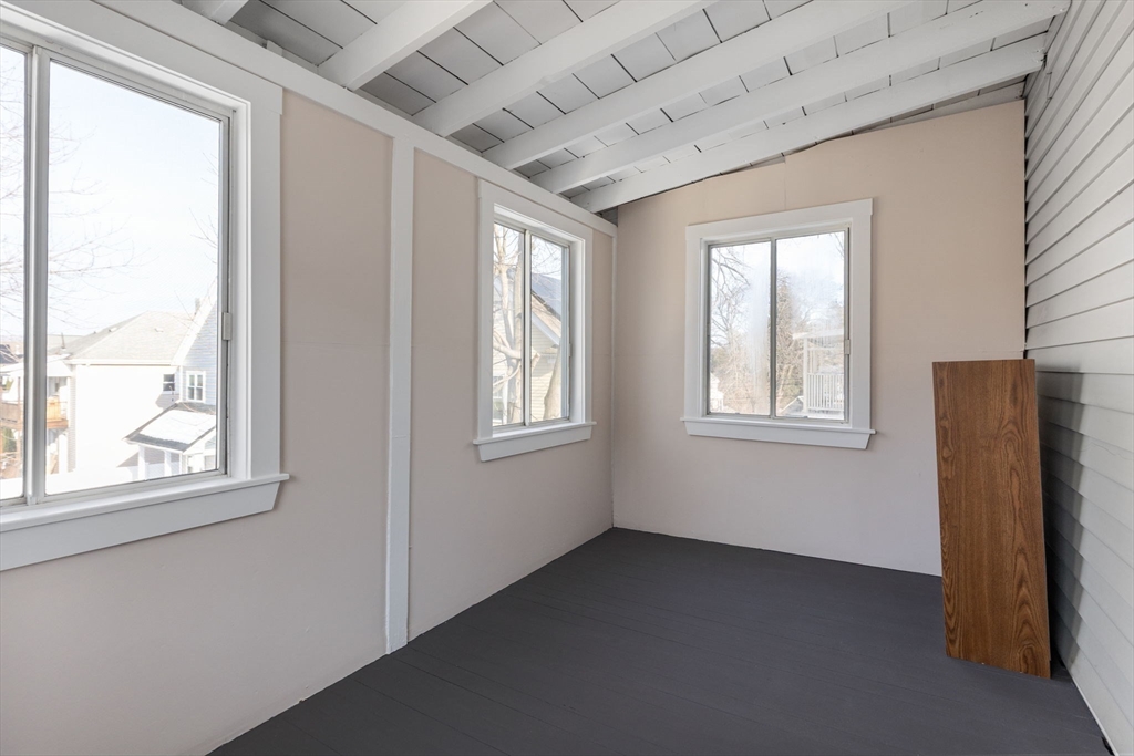 Boston, Massachusetts 02131, United States, 4 Bedrooms Bedrooms, ,2 BathroomsBathrooms,Residential,Active,77926