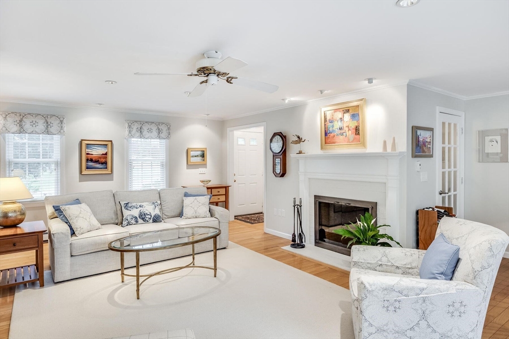 11 Popple Grove Rd