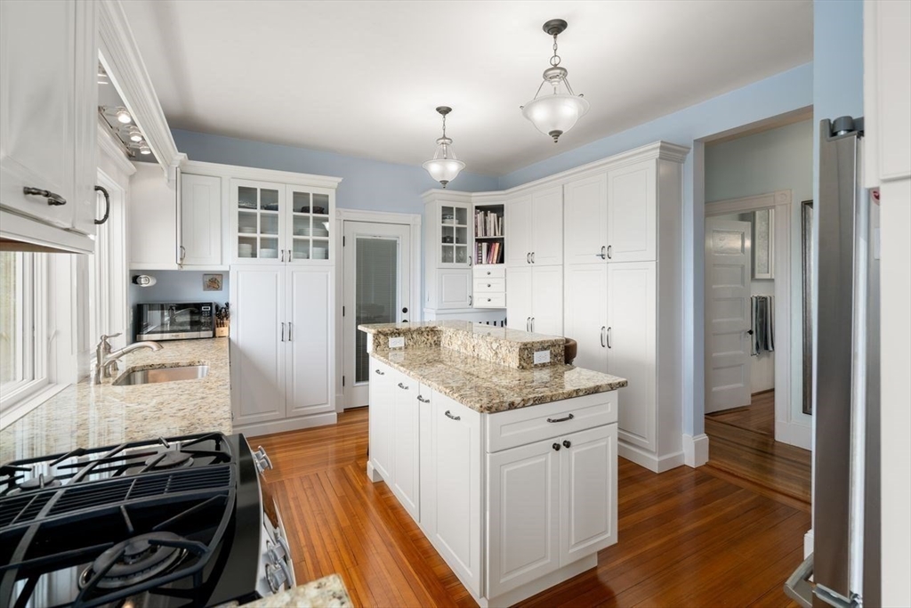 3 Woodstock Ave 3