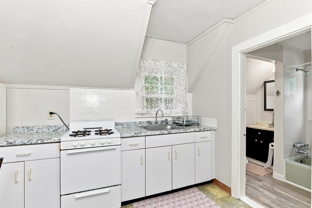 15 Mccarthy Street, Franklin, MA, 15 Mccarthy Street, Franklin, MA Photo #12