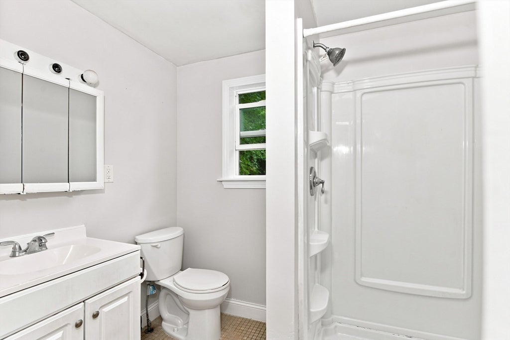 15 Mccarthy Street, Franklin, MA, 15 Mccarthy Street, Franklin, MA Photo #15