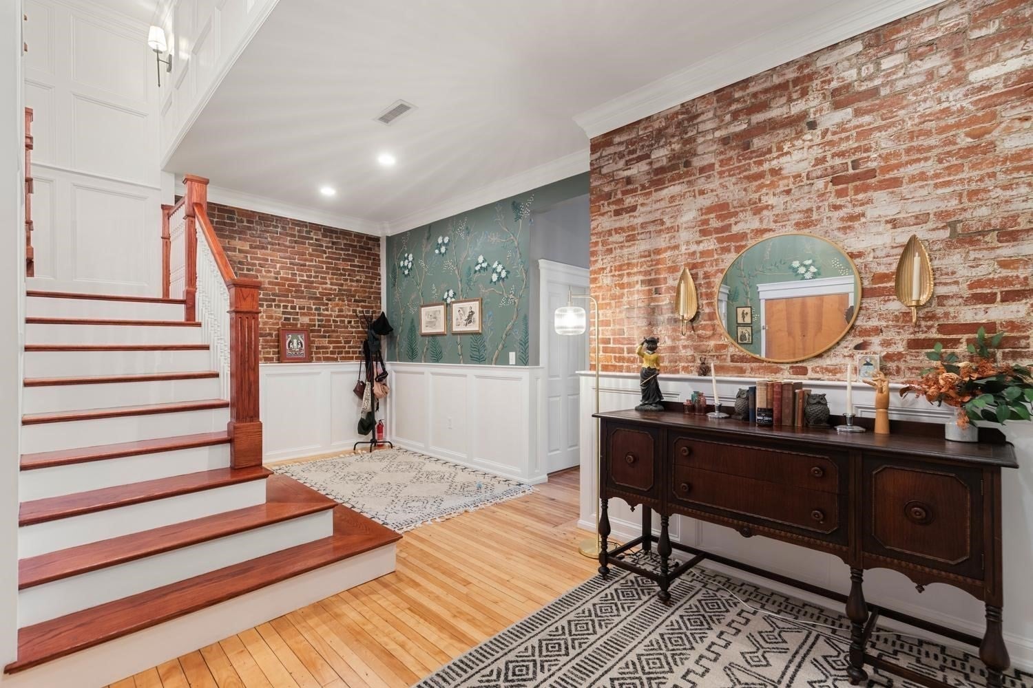 181 North St 213