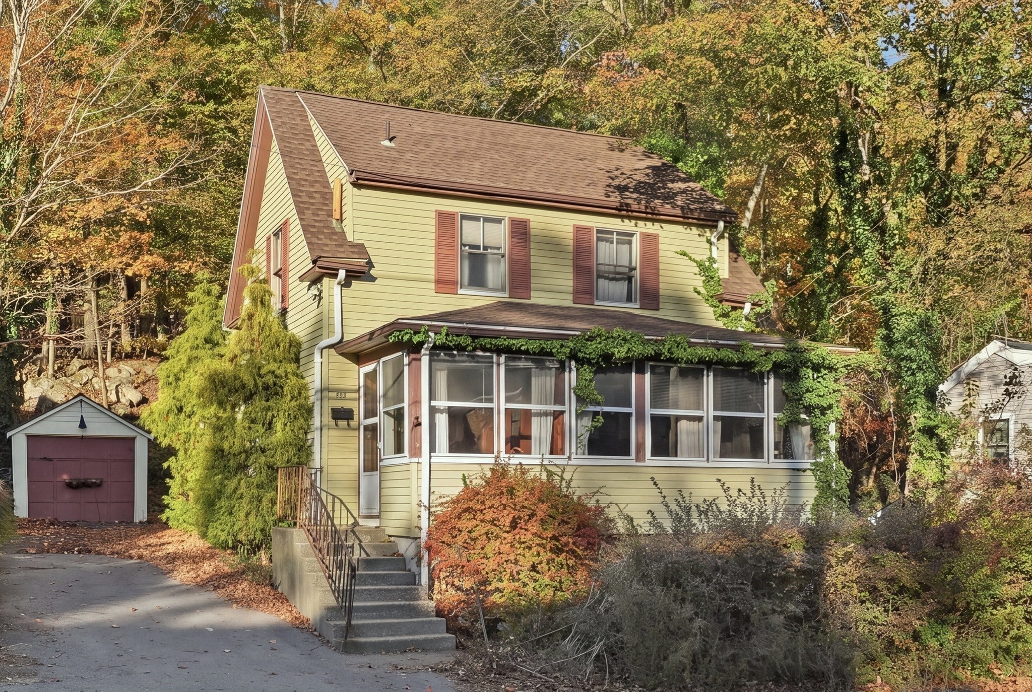 189 Western Ave