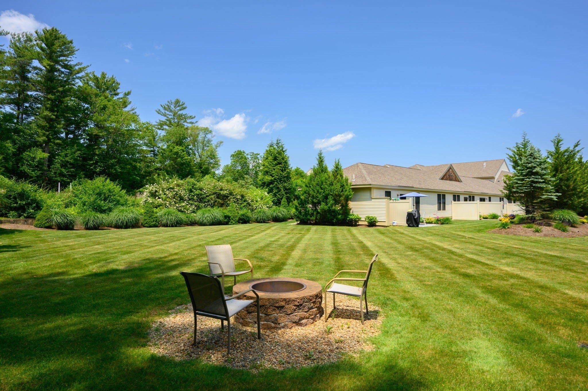 599 Washington St #1, Pembroke, MA Photo #29