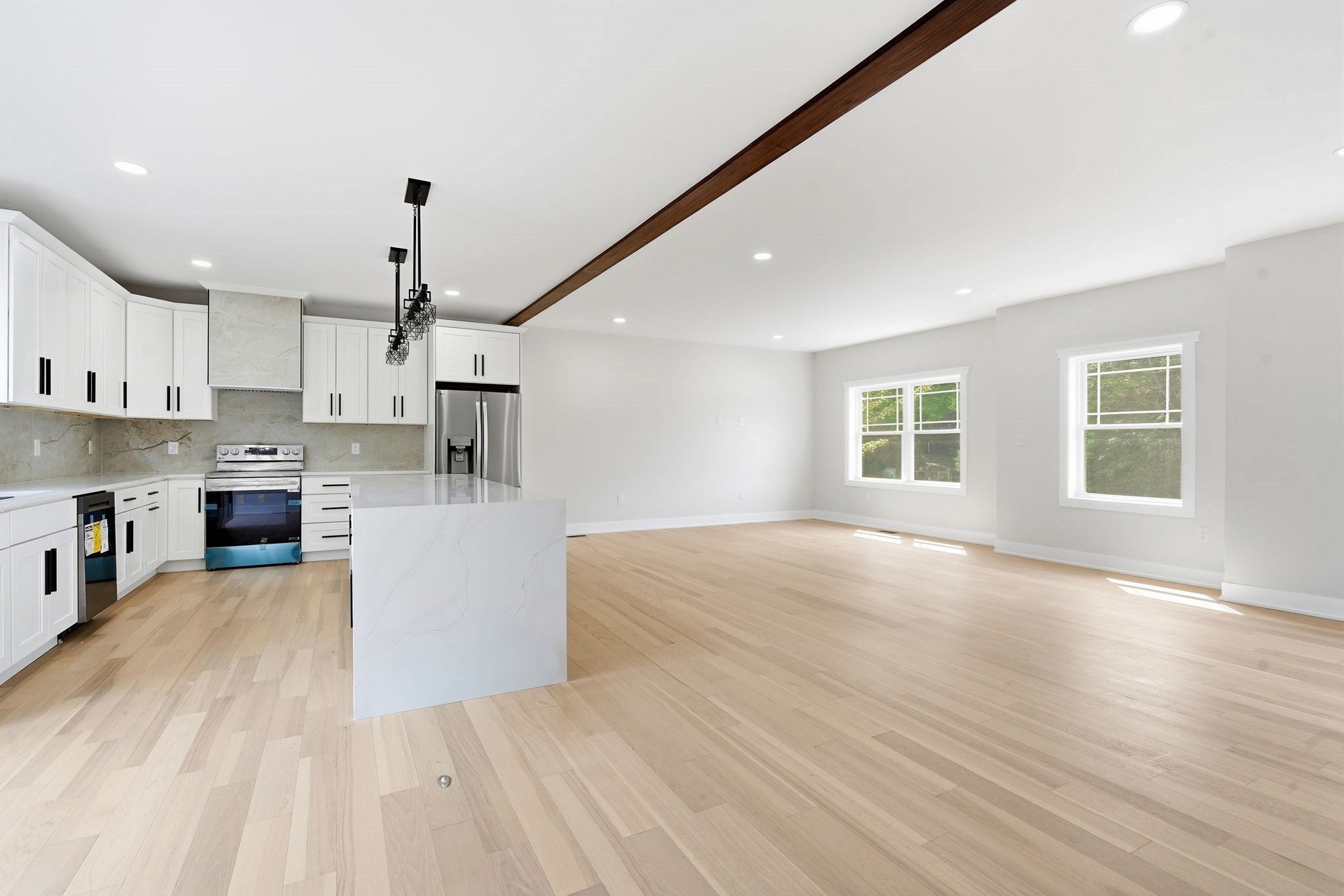 3 Doris Dr #3, Chelmsford, MA Photo #16