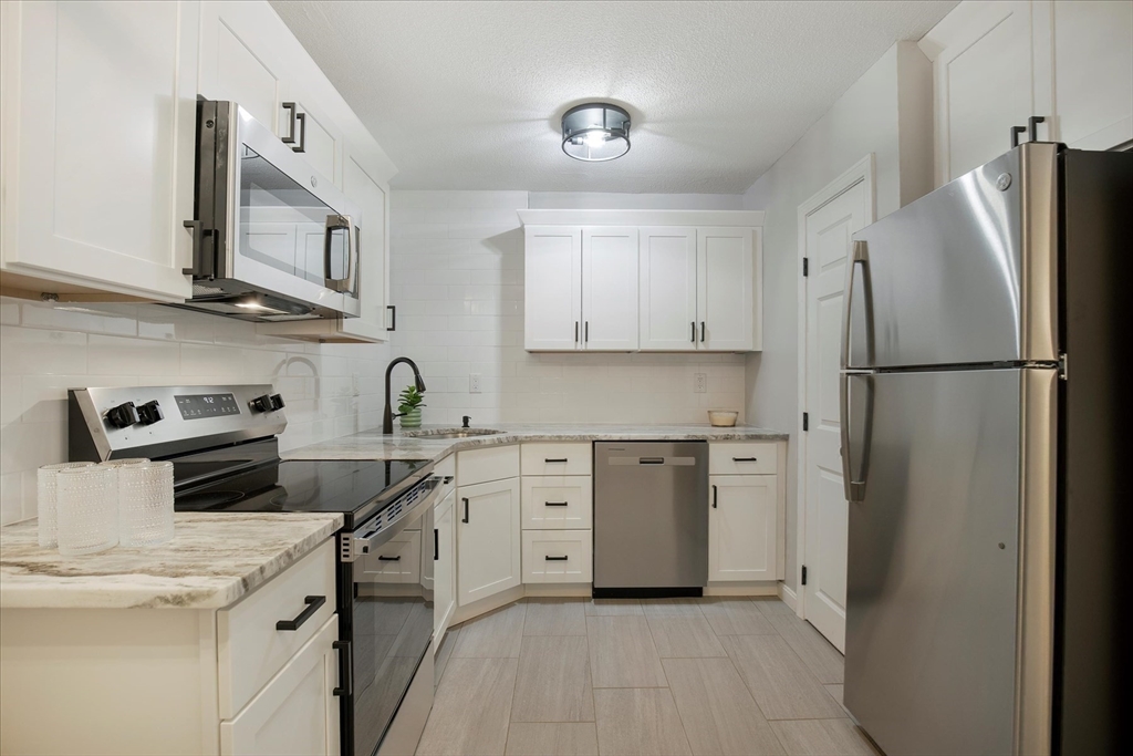 2 Chapel Hill Dr 7