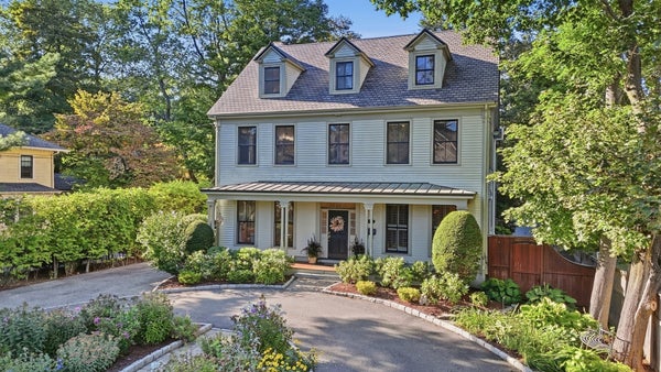 7 LOCUST AVE, LEXINGTON, MA 02421 - Image 7bb198ffde3617587dd8b57dc3bbff2a/3312396642