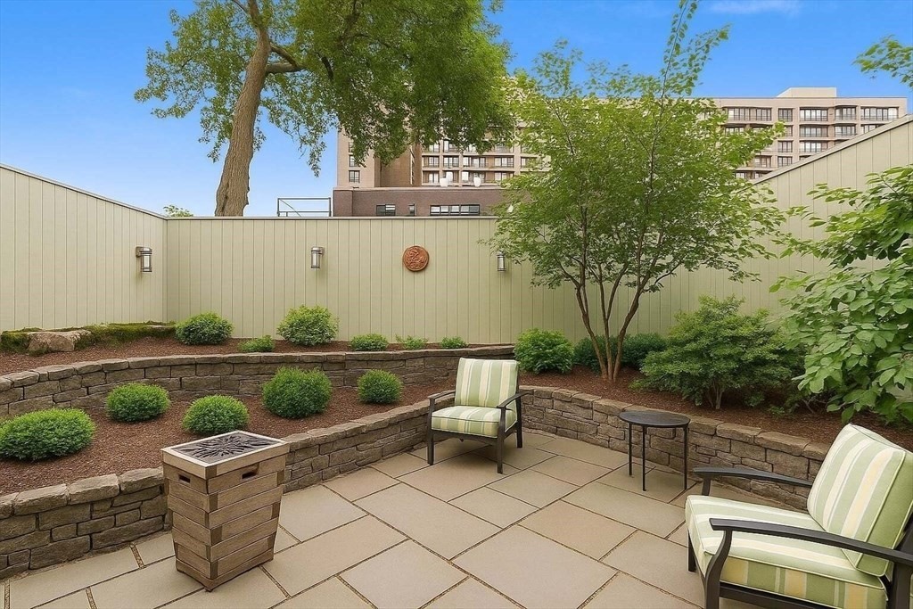 350 Tappan St #1, Brookline, MA Photo #8