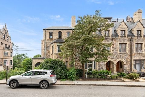 Photo of 350 Tappan St #1, Brookline, MA 02445 (MLS # 73517035)