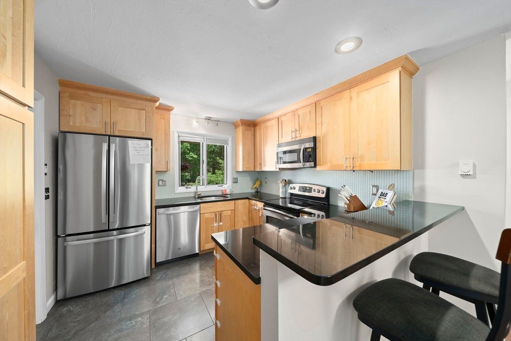 8 Bancroft Cmn 8