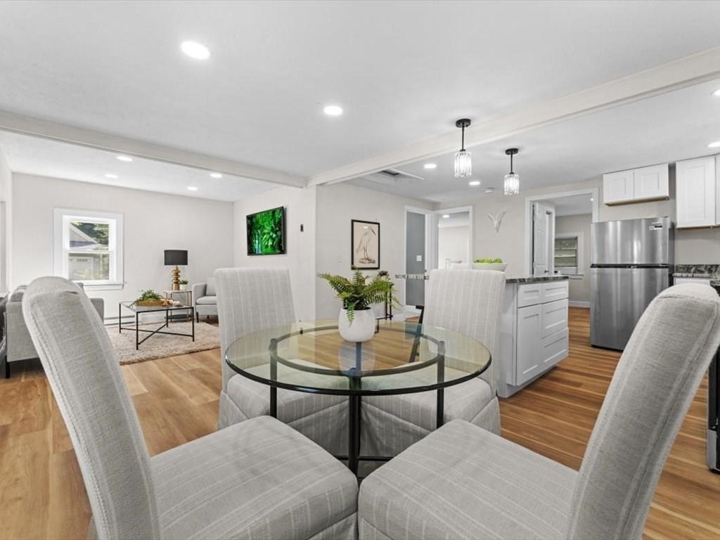 38 Oakhurst Rd