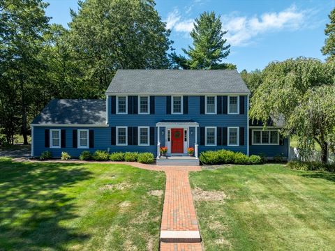 8 Merritt Rd Hanover MA 02339