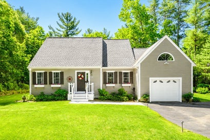 67 Higgins Rd Kingston MA 02364
