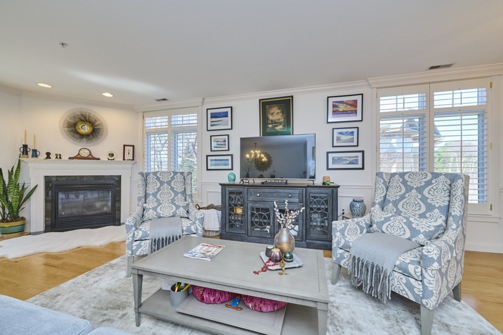 20 Northwood Dr. 303