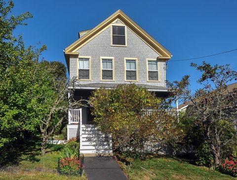 14 Highland Avenue Hull MA 02045