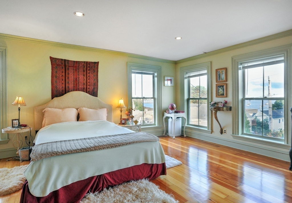 14 Highland Avenue