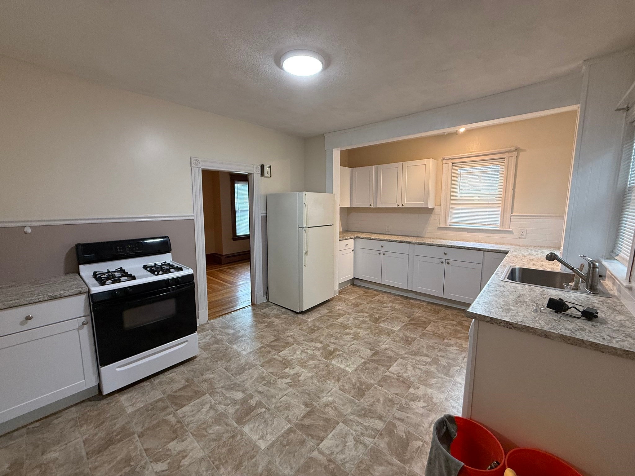 29 1/2 Taylor St #2, Saugus, MA Photo #7