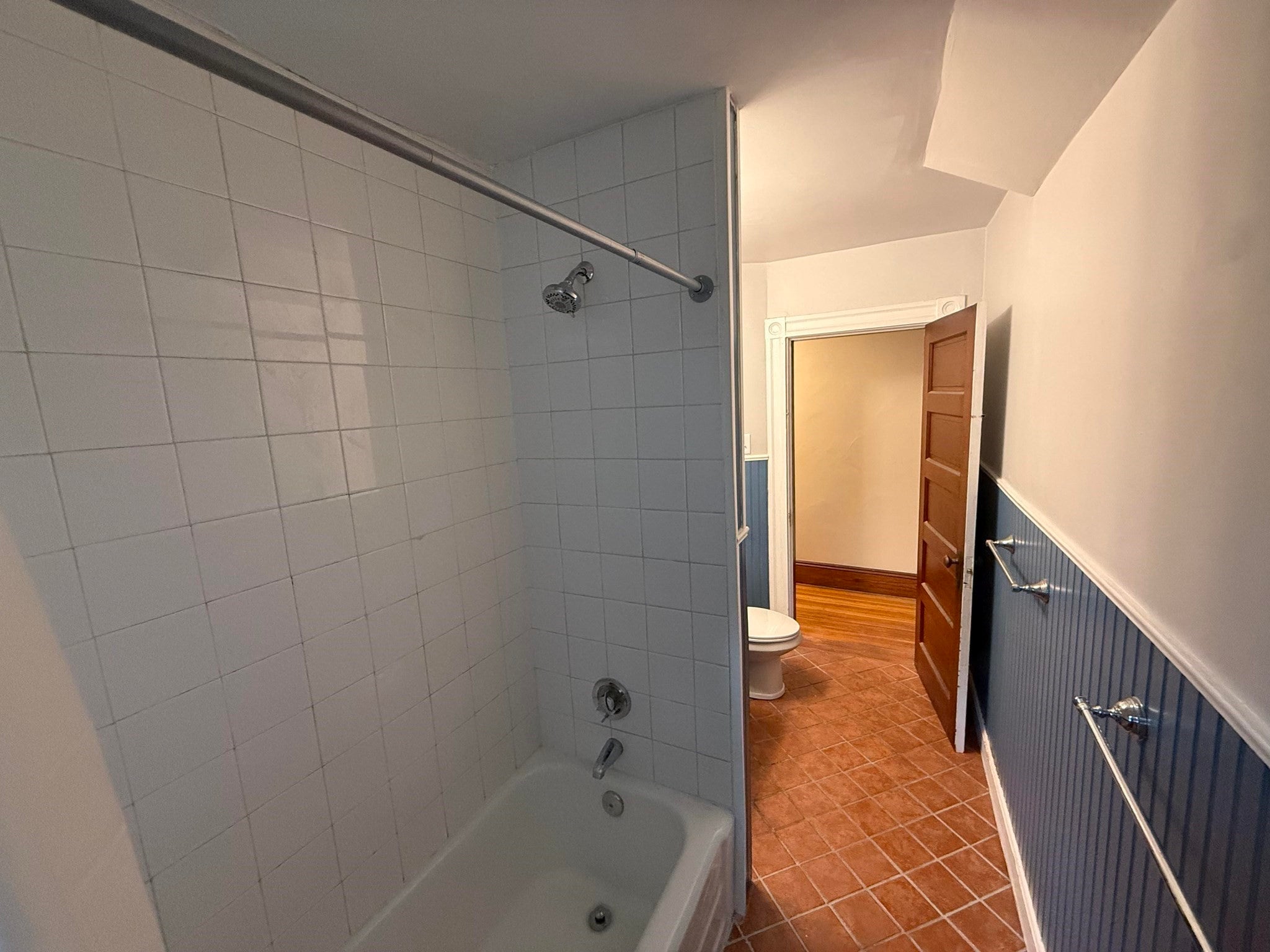 29 1/2 Taylor St #2, Saugus, MA Photo #13