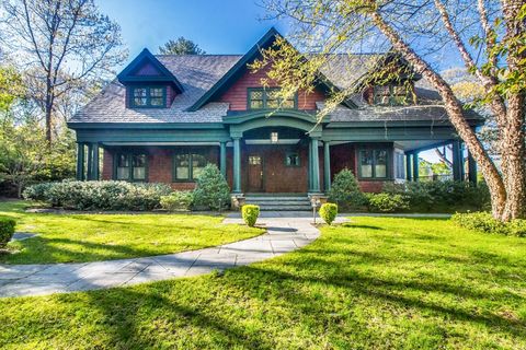 Photo of 25 Myopia Road, Winchester, MA 01890 (MLS # 73471735)