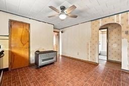 341 Osborn St, Fall River, MA Photo #17