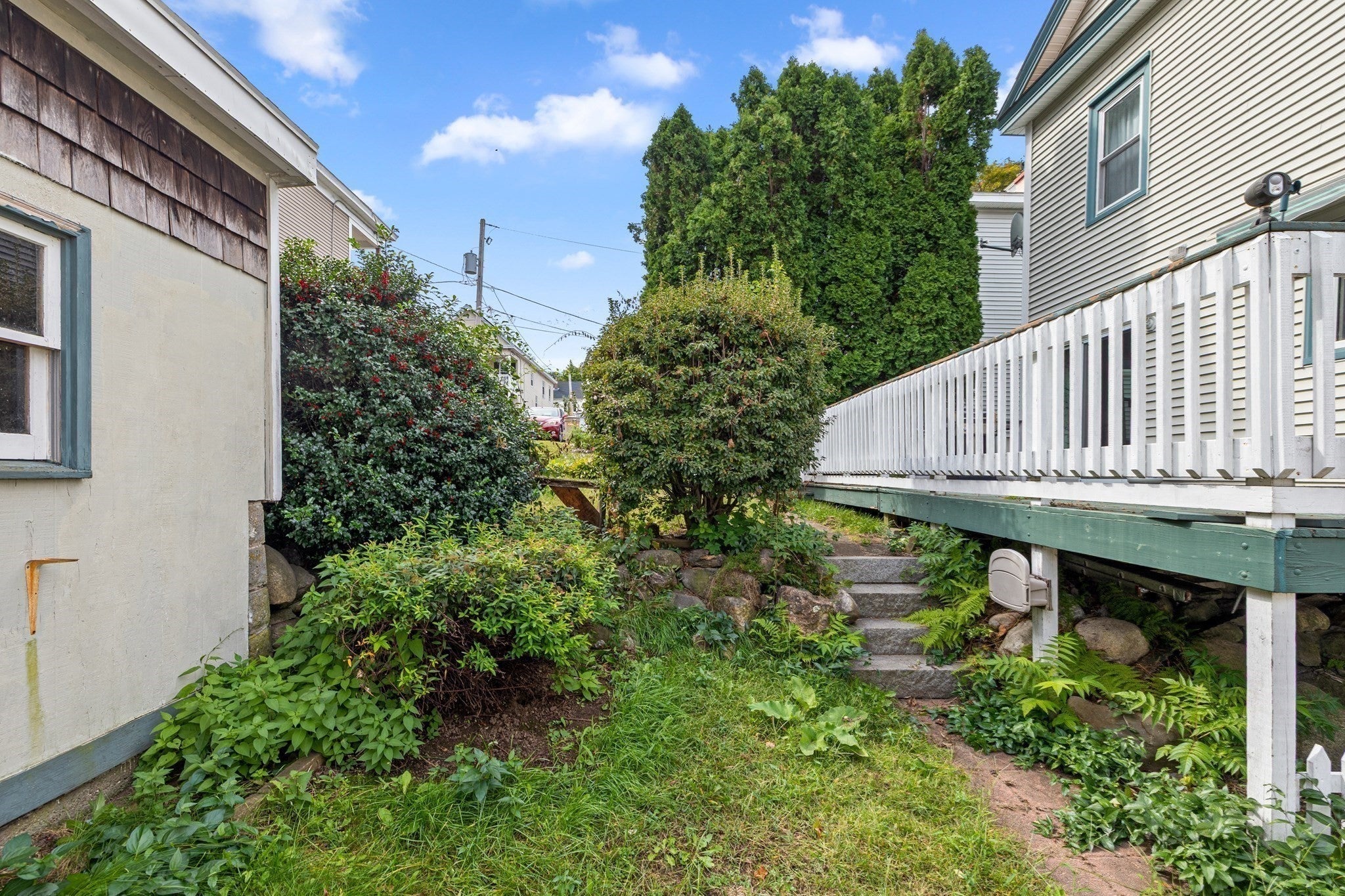272 Shaw St, Lowell, MA, 272 Shaw St, Lowell, MA Photo #3
