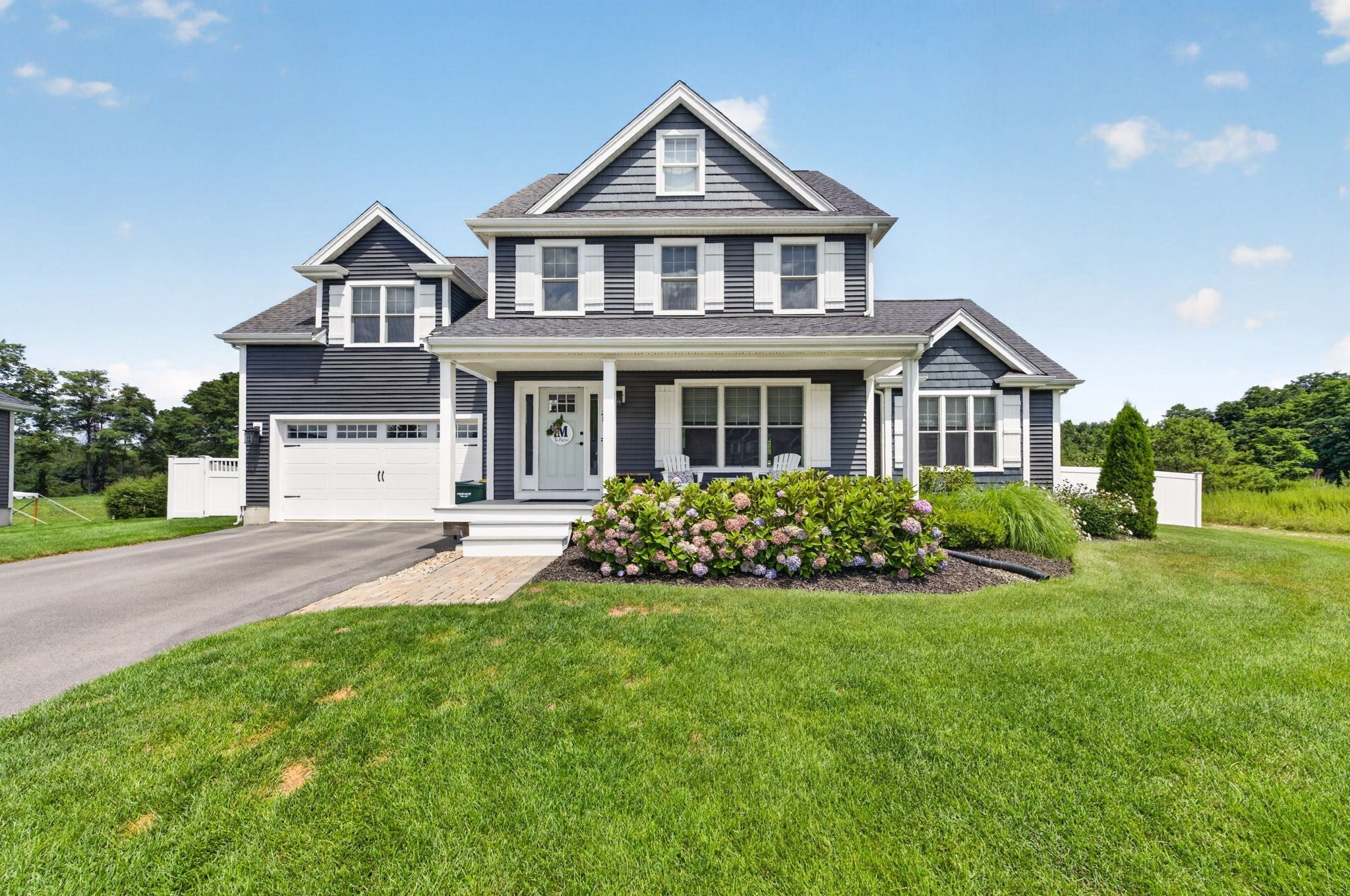 21 Bunker Ln