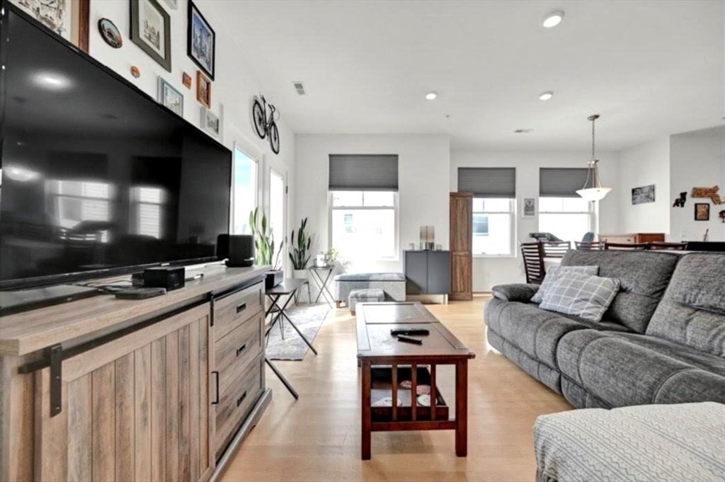 254 Spencer Avenue #5, Chelsea, MA Photo #9