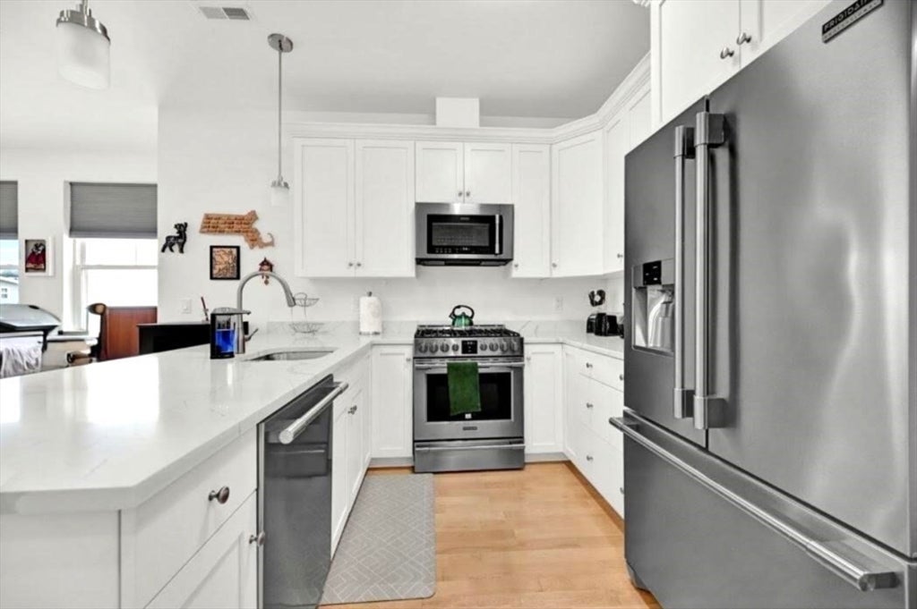 254 Spencer Avenue #5, Chelsea, MA Photo #3