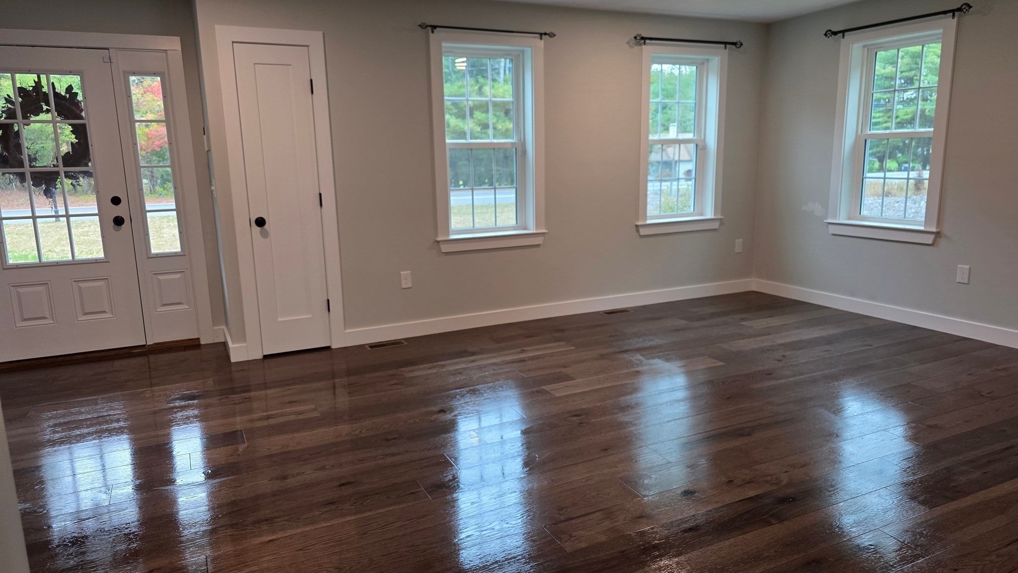 90 Howland Rd, Lakeville, MA Photo #4