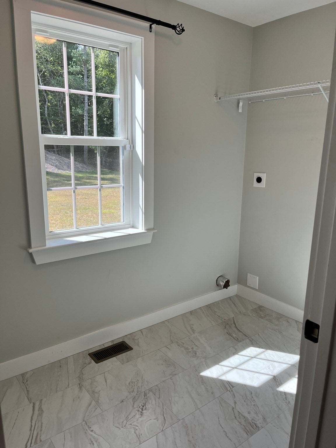 90 Howland Rd, Lakeville, MA Photo #25