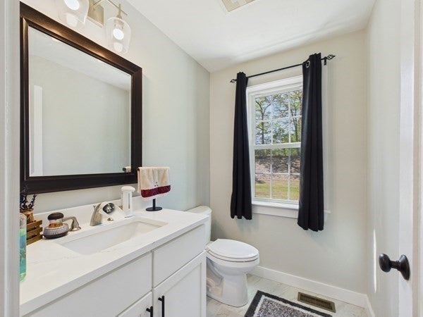 90 Howland Rd, Lakeville, MA, 90 Howland Rd, Lakeville, MA Photo #16