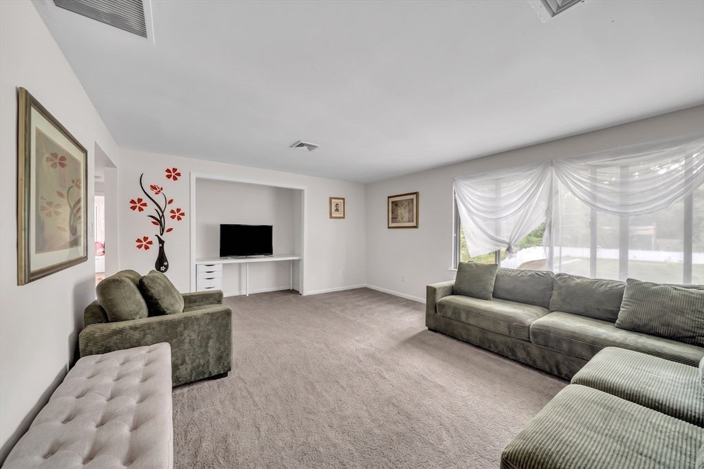 44 Alsada Dr, Worcester, MA, 44 Alsada Dr, Worcester, MA Photo #25