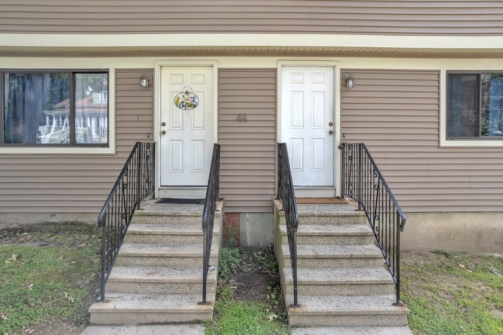44 Alsada Dr, Worcester, MA, 44 Alsada Dr, Worcester, MA Photo #2